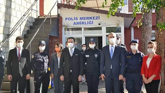 Kaymakam Fırat'tan stant ziyareti