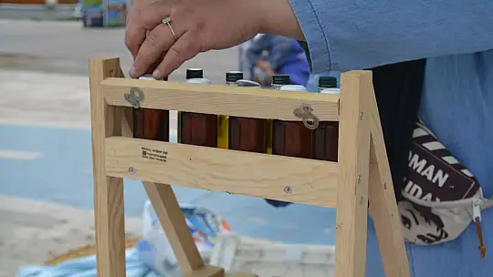 Beşkaza Meydanı'nda Ki Stantlar İlgi Çekiyor