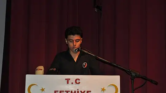 Kahraman Şiiri duygulandırdı