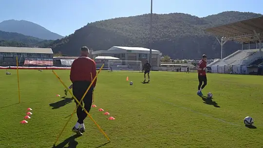 Fethiyespor Karşıyaka Maçına Hazırlanıyor