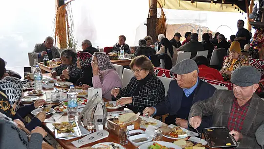 Bağımsız Emekliler Sendikası Üyeleri Bir Araya Geldi