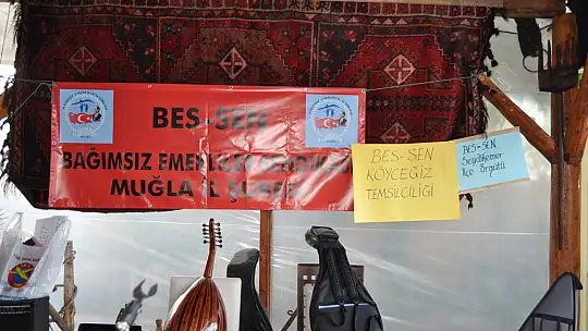 Bağımsız Emekliler Sendikası Üyeleri Bir Araya Geldi