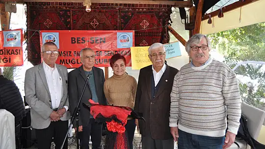 Bağımsız Emekliler Sendikası Üyeleri Bir Araya Geldi