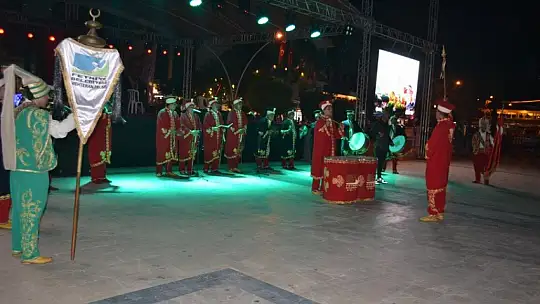 Gazi Aybey, 'Şehitlerimizin, gazilerimizin kanıyla buradayız'