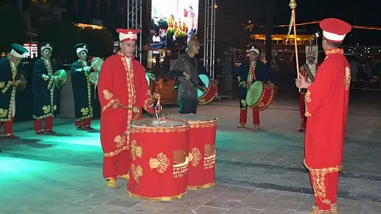 Gazi Aybey, 'Şehitlerimizin, gazilerimizin kanıyla buradayız'