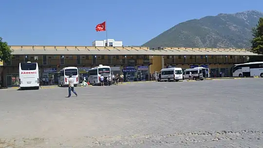 Kurban Bayramı öncesi otogarda yoğunluk yaşanıyor