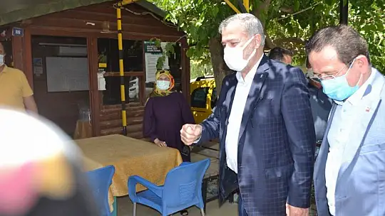 AK Parti MKYK Üyesi Hıdır, Ölüdeniz esnaflarını ziyaret etti