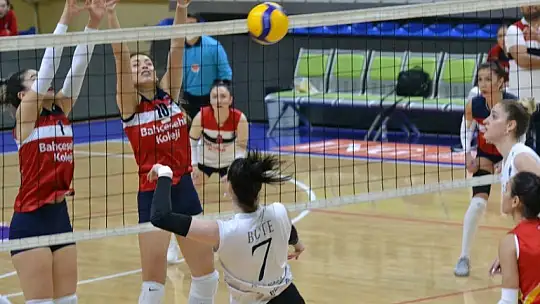 Fethiye'nin sultanları Altekma'yı da devirdi 3 - 0