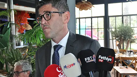 Aday Adayı Kökten Muhtarların Taleplerini Dinledi