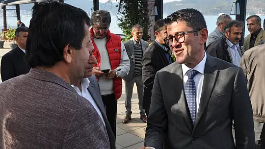 Aday Adayı Kökten Muhtarların Taleplerini Dinledi