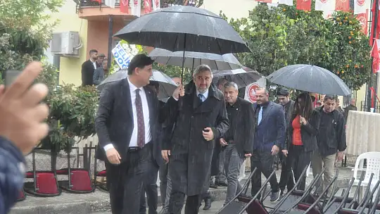 İLÇE TEŞKİLATI DUALARLA AÇILDI