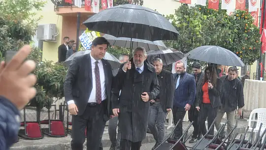 İLÇE TEŞKİLATI DUALARLA AÇILDI