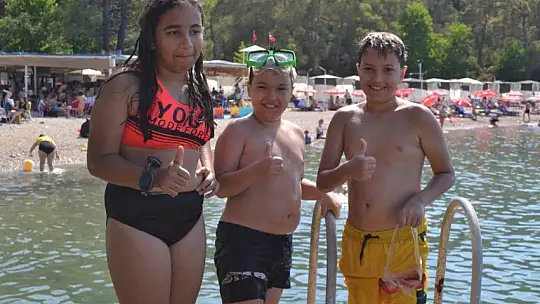 Büyük Samanlık Plajı Örnek Bir Çalışma Gerçekleştirdi