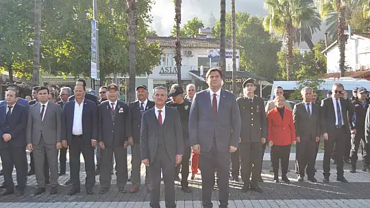 Öğretmenler Günü Fethiye'de de Kutlandı