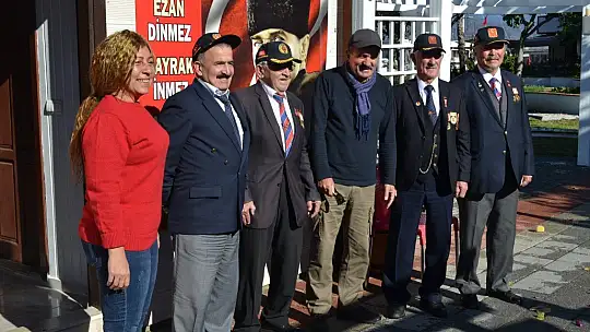 Mhp'li Vekillerden Fethiye Ziyareti