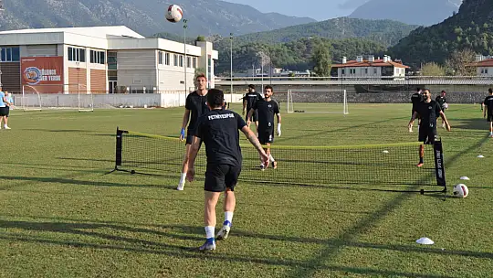 Fethiyespor'da Saruyer mesaisi devam ediyor