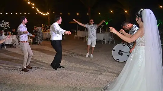 Karabulut Ve Zamanoğlu Ailesinin Mutlu Günü