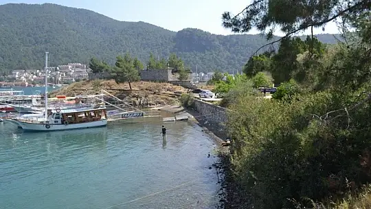 Körfez manzaralı mesire yeri As Marin'in
