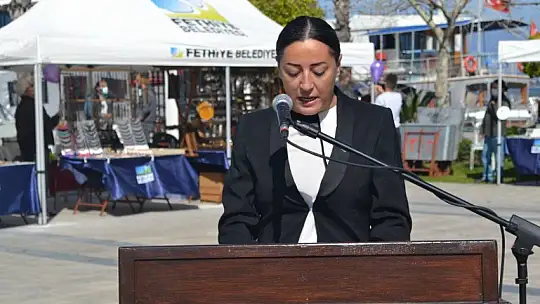 Kadınlar sorunlarını serbest kürsüden aktardı