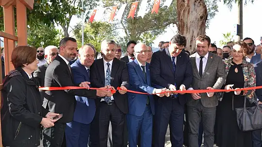 Bahriye Üçok Parkı, Halk Evi ve Türkan Saylan Anıtı açıldı