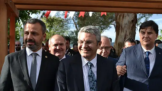 Bahriye Üçok Parkı, Halk Evi ve Türkan Saylan Anıtı açıldı