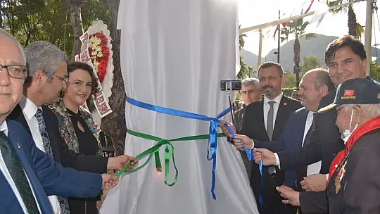 Bahriye Üçok Parkı, Halk Evi ve Türkan Saylan Anıtı açıldı