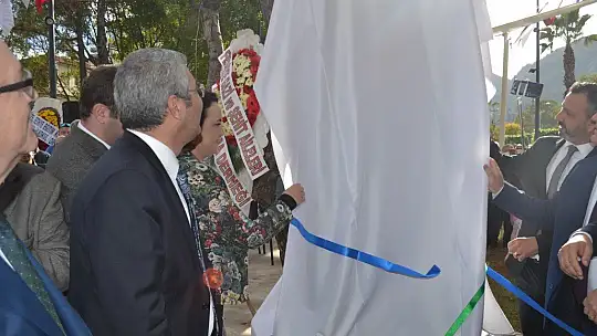 Bahriye Üçok Parkı, Halk Evi ve Türkan Saylan Anıtı açıldı