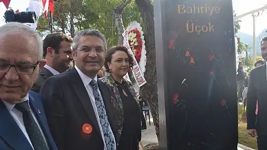 Bahriye Üçok Parkı, Halk Evi ve Türkan Saylan Anıtı açıldı