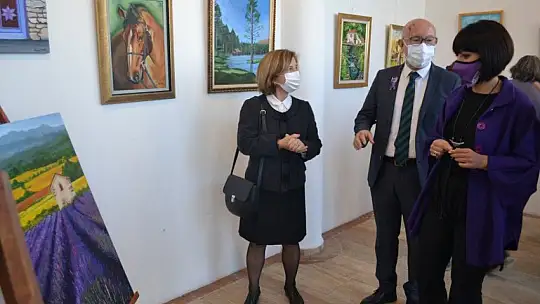 Fethiye Ressamlar Derneği'nden karma resim sergisi