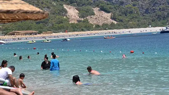 Ölüdeniz Kumburnu Plajı baştan aşağıya yenilendi