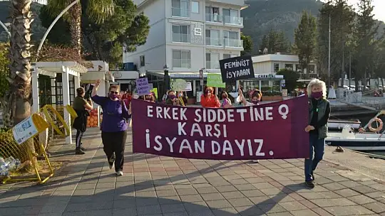 Kadın platformları  yürüyüş etkinliği düzenledi