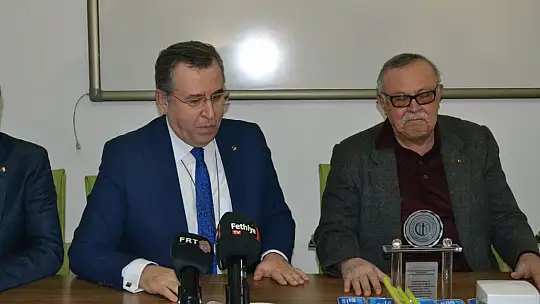 Ftso'dan Esnaf Hastanesi'ne Plaket