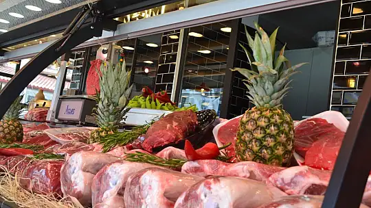 Sürmeli Kasap ve Şarküteri Fethiye halkı ile buluştu