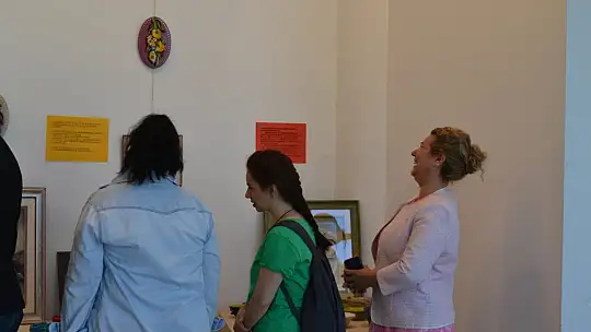 Anneler Günü'ne Özel Karma Sergi