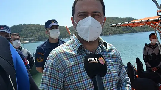 Dalgıç Başkandan deniz dibi temizliği