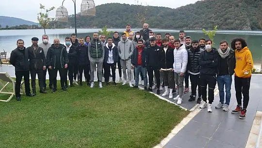 Turizmci Sarper Konakçı'dan Fethiyespor'a 100 Bin TL bağış
