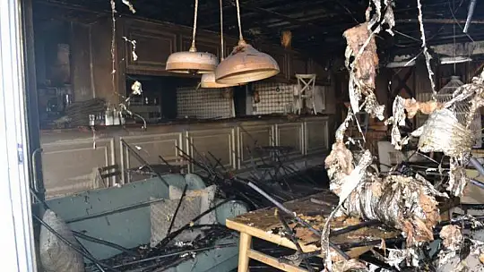 Fethiye'de Kafe Restoran da yangın