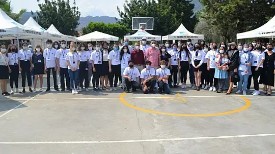 Göcek Anadolu Lisesi Bilim Fuarı büyük ilgi görüyor