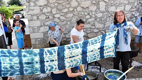 Dastara Renk Verdiler