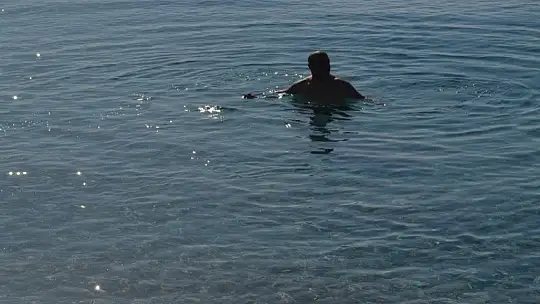 Ocak ayında denize girdiler