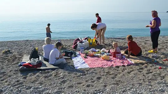 Ocak ayında denize girdiler