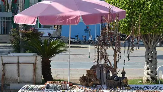 El Emeği Standları Beşkaza Meydanı'nda