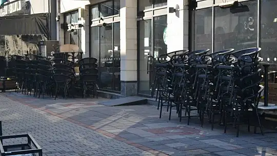 Kafeler ve restoranlar paket servise geçti