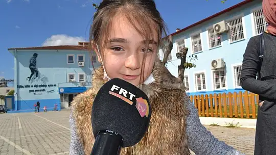 Muhtardan çocuklara bisiklet