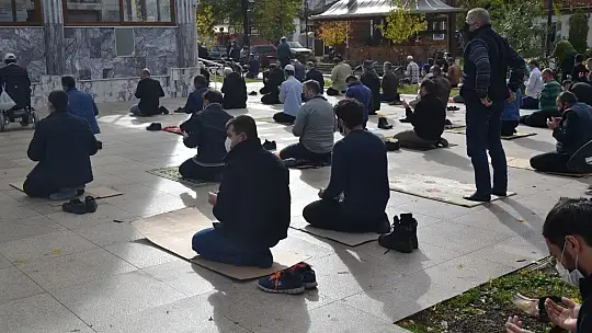 Fethiye Camilerinde De Yağmur Duası Yapıldı