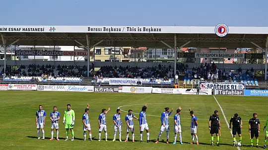 ŞİMŞEKLER EVİNDE PUAN ALAMADI