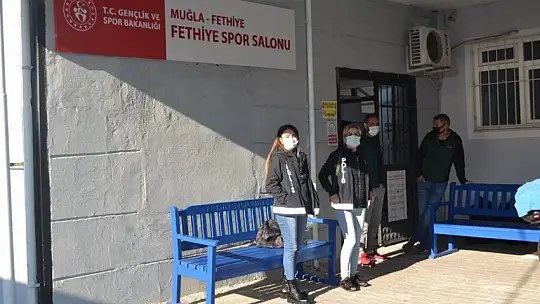 Düzensiz Kaçak Göçmenlere Devlet Şefkati 