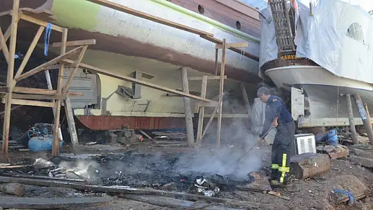 İtfaiye ekipleri kısa sürede söndürdü 