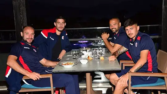 Fethiyespor ikinci maçı kampta bekliyor