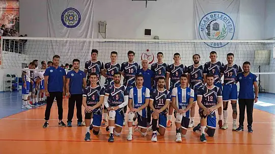Efeler, İzmir deplasmanında